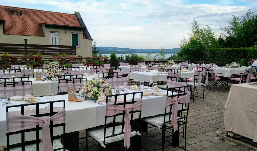 Echo Residence All Suite Hotel Tihany - Pnksd