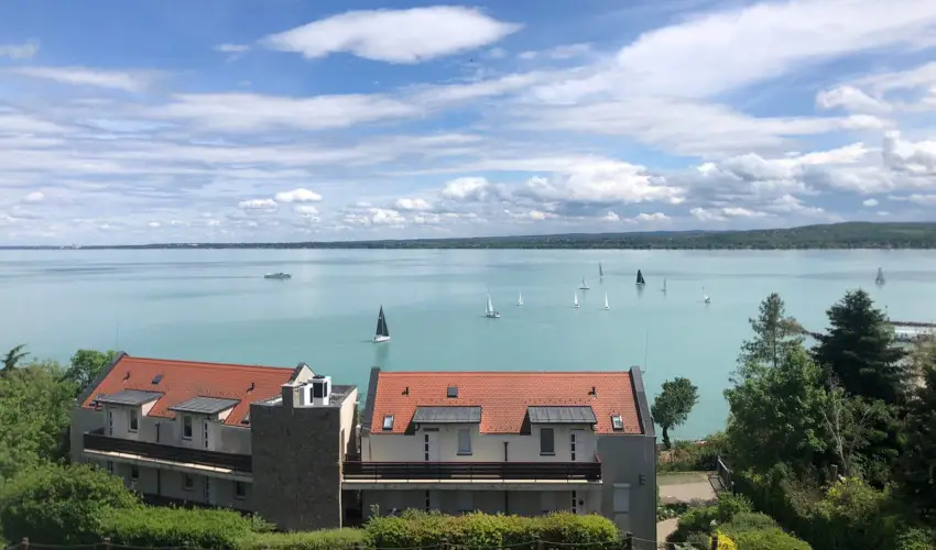 Echo Residence All Suite Hotel Tihany - Pnksd