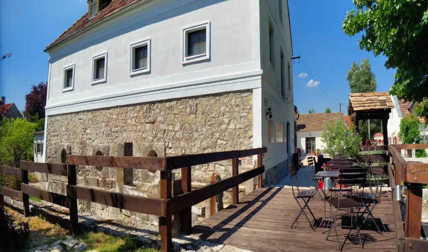 Edvy Malom Fogad s Barokk Udvarhz Ppa - Pnksd (min. 2 j)