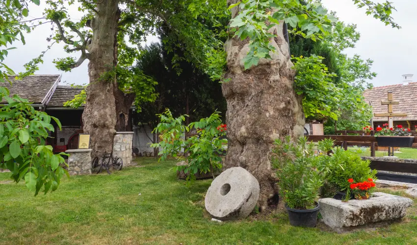 Edvy Malom Fogad s Barokk Udvarhz Ppa - Pnksd (min. 2 j)