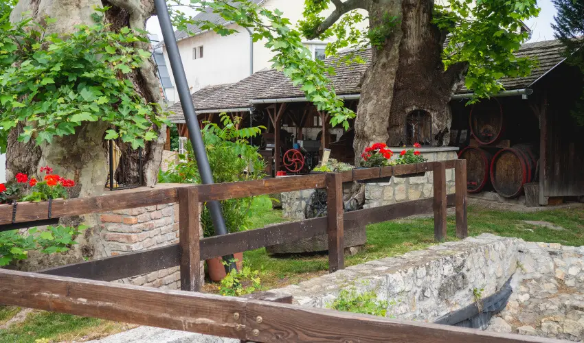 Edvy Malom Fogad s Barokk Udvarhz Ppa - Pnksd (min. 2 j)