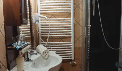 Edvy Malom Fogad s Barokk Udvarhz Ppa