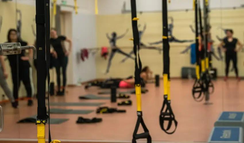 Eleven Business & Sport Hotel Jszrokszlls - Pnksd 