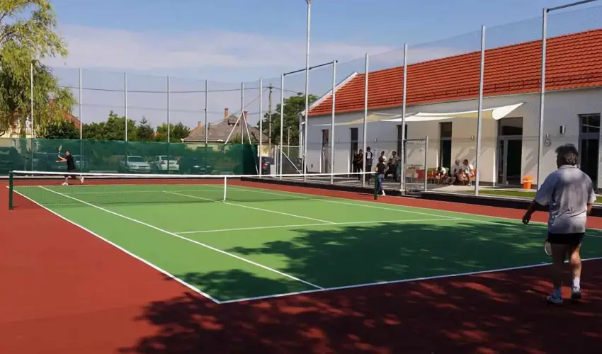 Eleven Business & Sport Hotel Jszrokszlls - Pnksd 