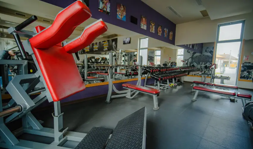 Eleven Business & Sport Hotel Jszrokszlls - Pnksd 