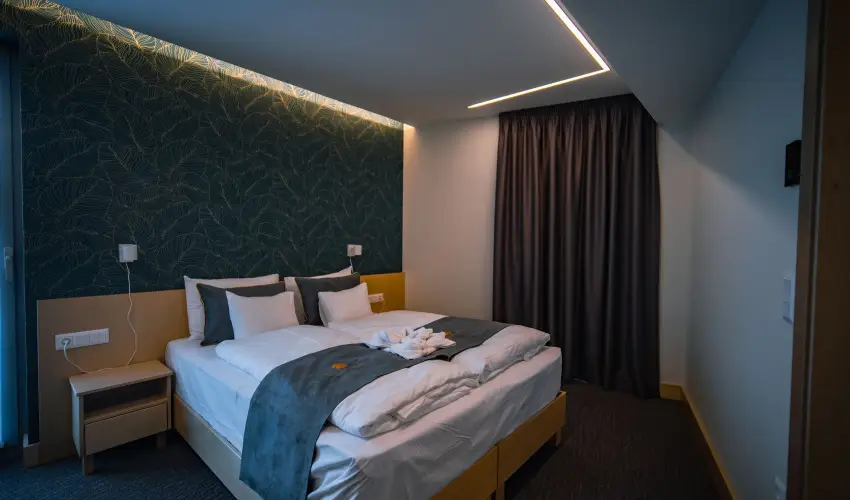 Eleven Business & Sport Hotel Jszrokszlls - Pnksd 