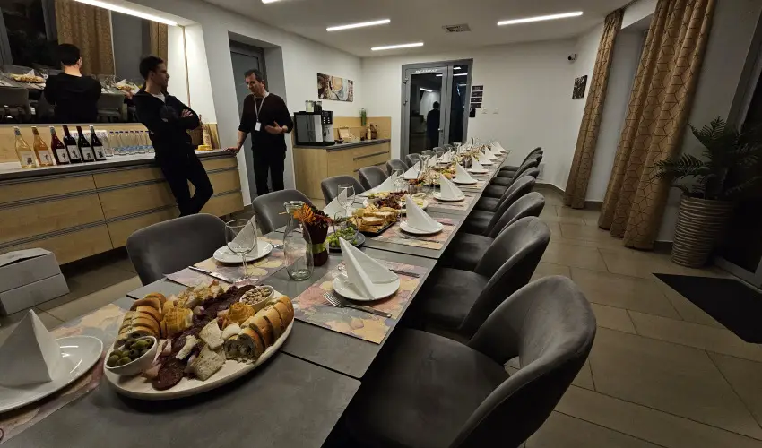 Eleven Business & Sport Hotel Jszrokszlls - Pnksd 