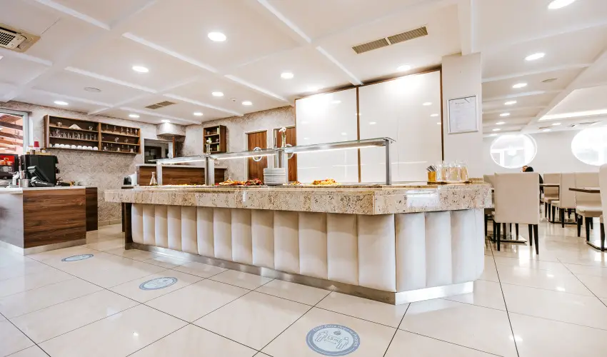 Elix�r Medical Wellness Hotel M�rahalom - P�nk�sd (min. 2 �j)