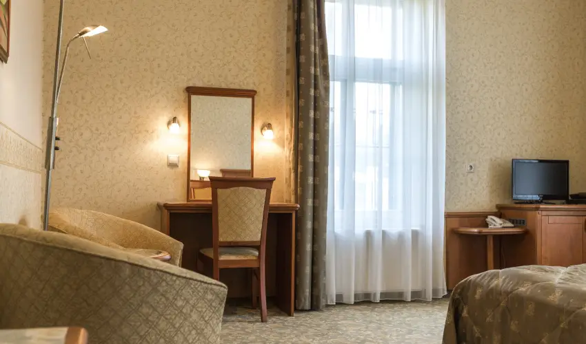 Elizabeth Hotel Gyula - Pnksd (min. 3 j)