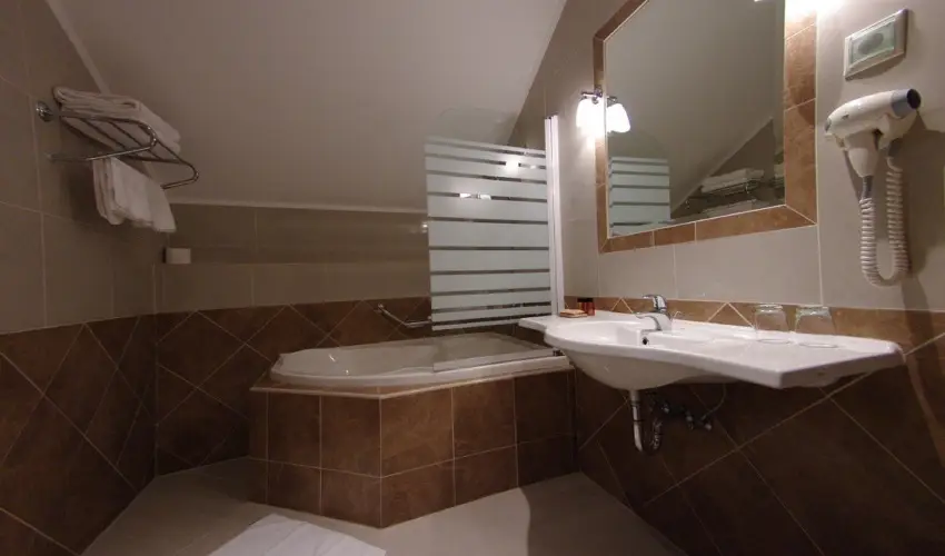 Elizabeth Hotel Gyula - Pnksd (min. 3 j)