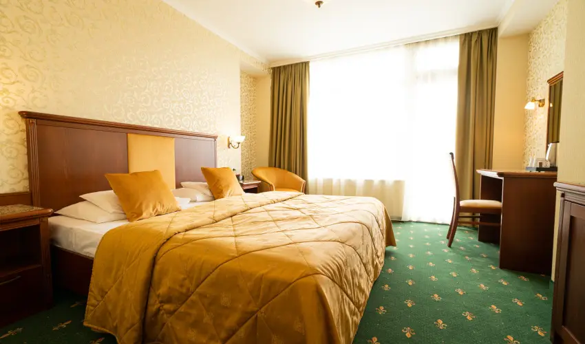 Elizabeth Hotel Gyula - Pnksd (min. 3 j)