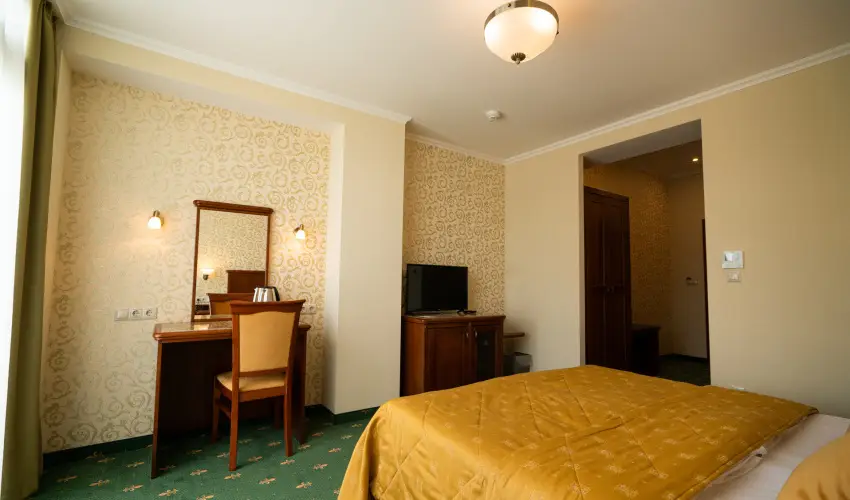 Elizabeth Hotel Gyula - Pnksd (min. 3 j)