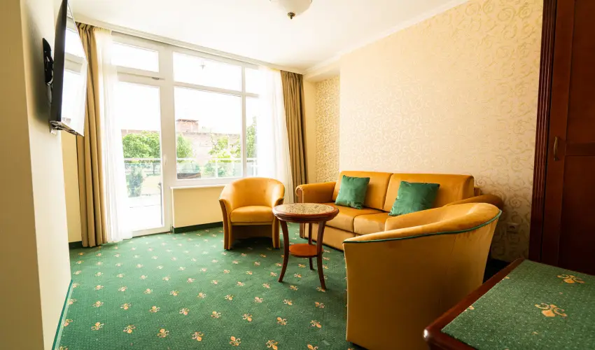 Elizabeth Hotel Gyula - Pnksd (min. 3 j)