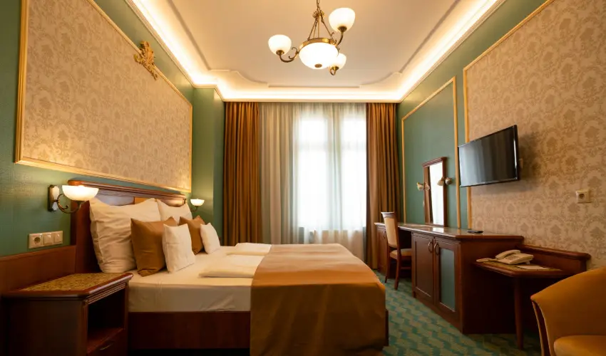 Elizabeth Hotel Gyula - Pnksd (min. 3 j)