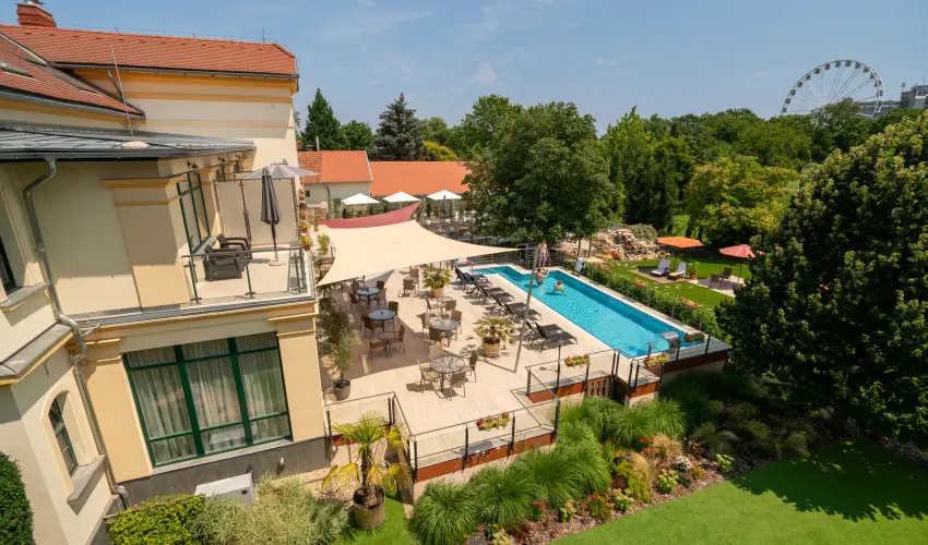 Elizabeth Hotel Gyula - Pnksd (min. 3 j)