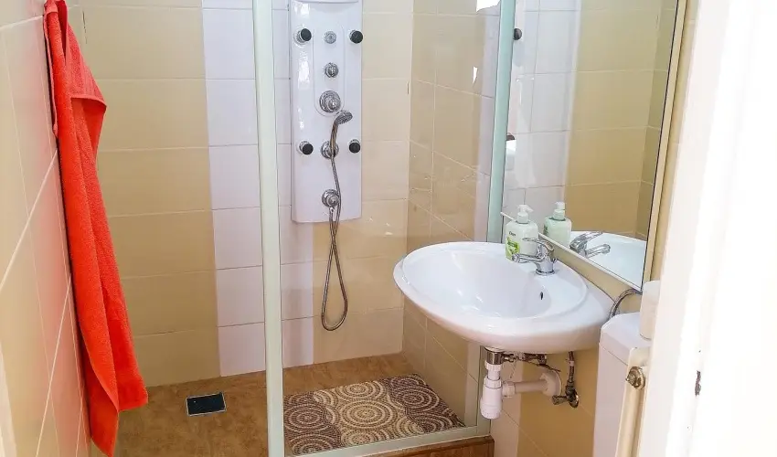 lmny Vendghz Csurg - Pnksd