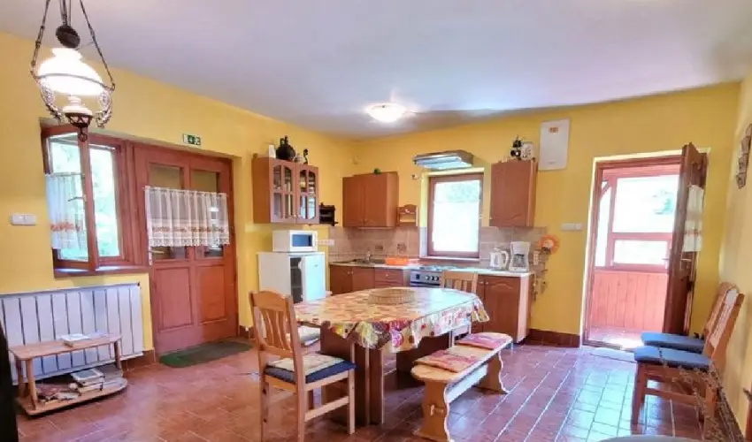 Szarvas Panzi� Erd�b�nye - P�nk�sd (min. 2 �j)