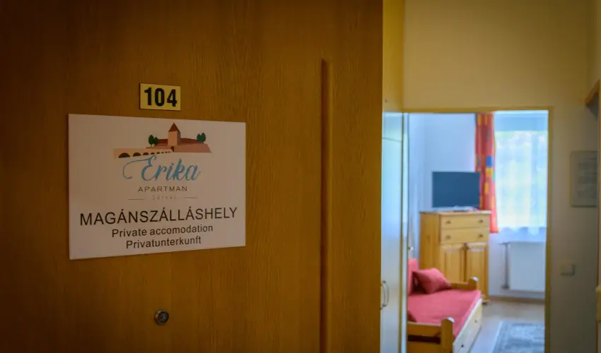 Erika Apartman Srvr - Pnksd (min. 2 j)