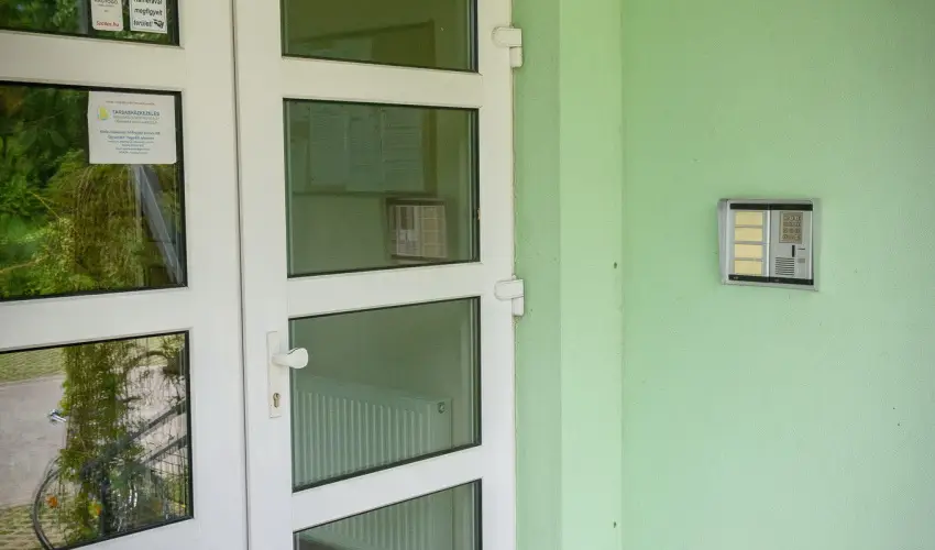 Erika Apartman Srvr - Pnksd (min. 2 j)