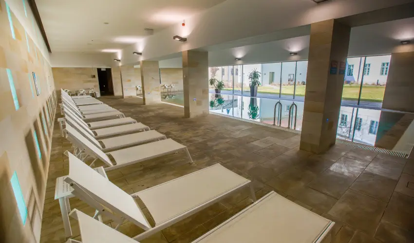 Erzsébet Nagy Szálloda Paks - Pünkösd