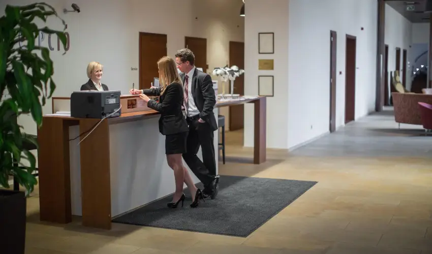 Erzsébet Nagy Szálloda Paks - Pünkösd