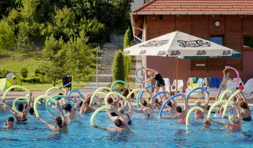 Erzs�bet Park Hotel Par�df�rd� - P�nk�sd (min. 3 �j)