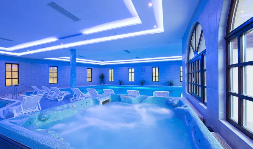 Erzs�bet Park Hotel Par�df�rd� - P�nk�sd (min. 3 �j)