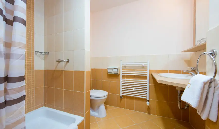 Erzs�bet Park Hotel Par�df�rd� - P�nk�sd (min. 3 �j)