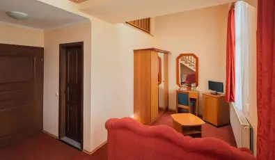 Erzs�bet Park Hotel Par�df�rd�