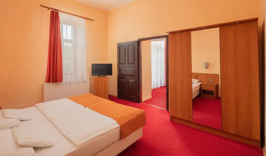 Erzs�bet Park Hotel Par�df�rd� - P�nk�sd (min. 3 �j)