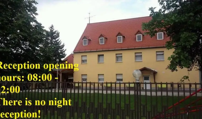 Feny Panzi Mezkvesd - Pnksd 