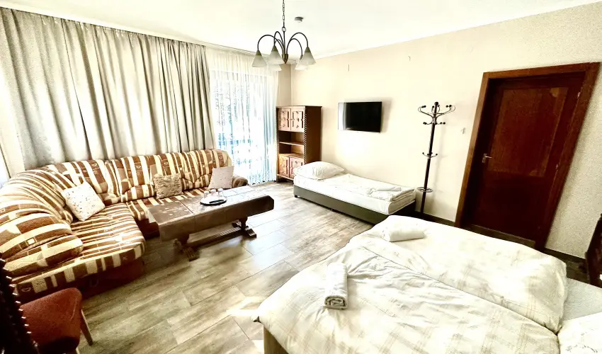 Fenyves Vendghz Sifok - Pnksd (min. 2 j)