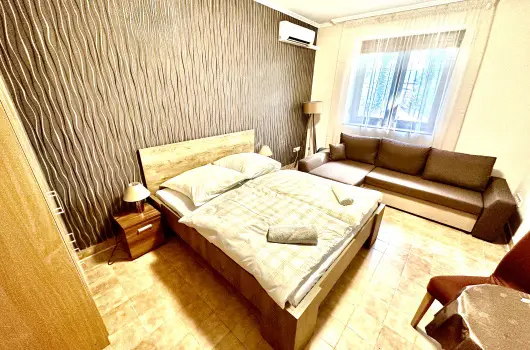 Fenyves Vendghz - Pnksd (min. 2 j)