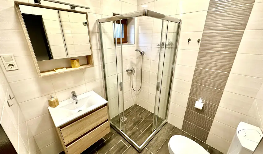 Fenyves Vendghz Sifok - Pnksd (min. 2 j)