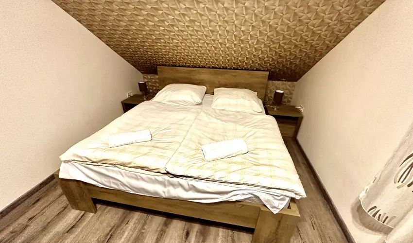 Fenyves Vendghz Sifok - Pnksd (min. 2 j)