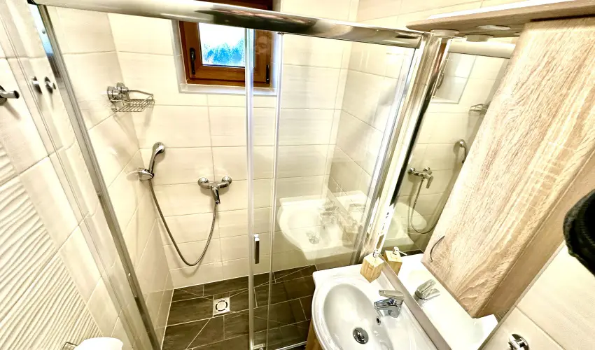 Fenyves Vendghz Sifok - Pnksd (min. 2 j)