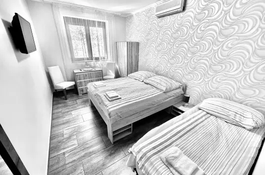 Fenyves Vend�gh�z - P�nk�sd (min. 2 �j)