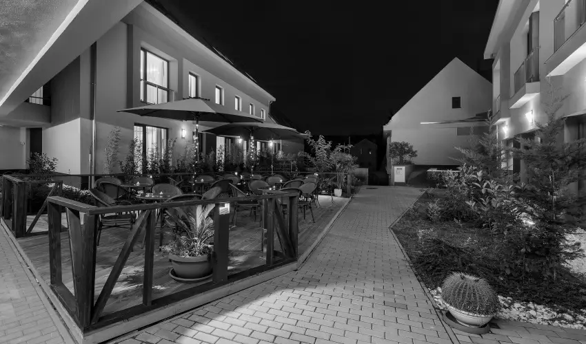 Fibula Residence Hotel & Wellness Pcs - Pnksd 