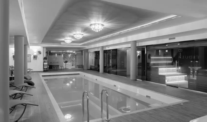 Fibula Residence Hotel & Wellness Pcs - Pnksd 