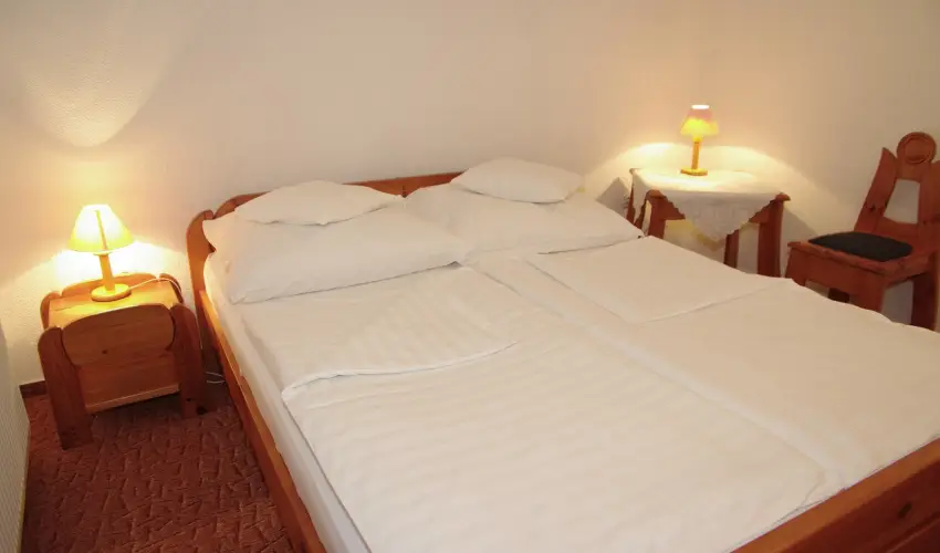 Fodor Hotel Gyula - P�nk�sd (min. 2 �j)