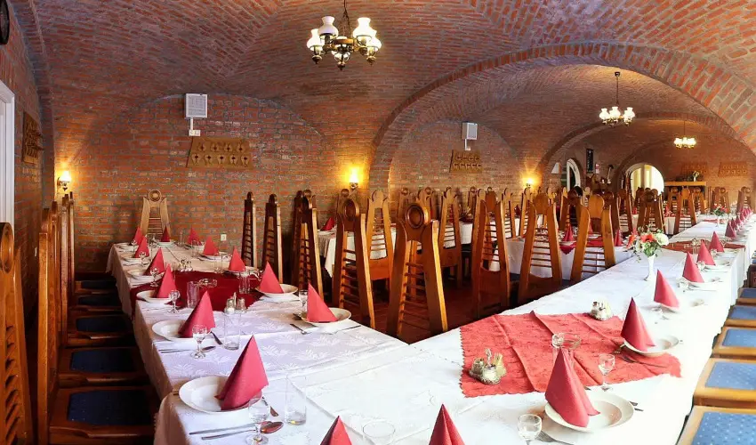 Fodor Hotel Gyula - P�nk�sd (min. 2 �j)