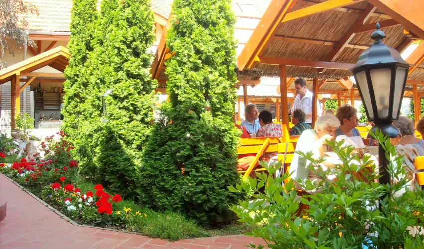 Fodor Hotel Gyula - P�nk�sd (min. 2 �j)