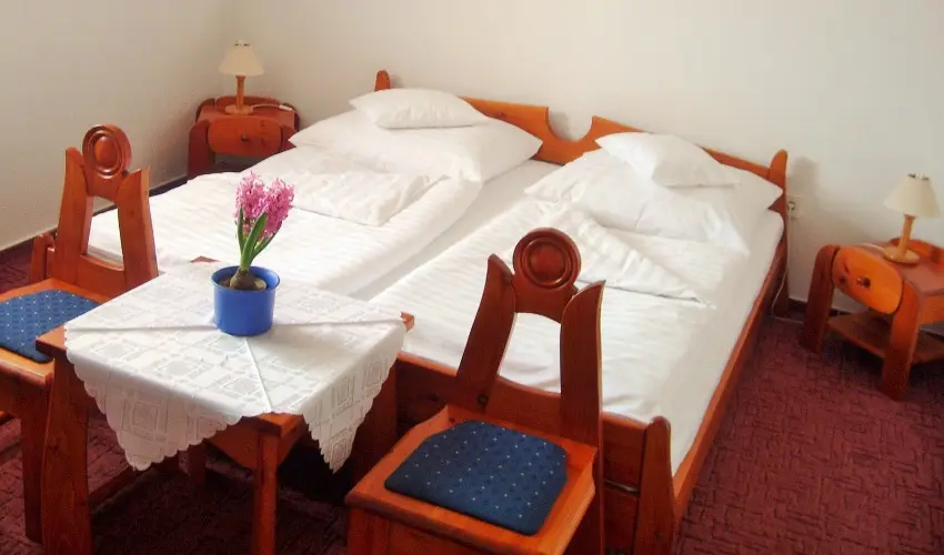 Fodor Hotel Gyula - P�nk�sd (min. 2 �j)