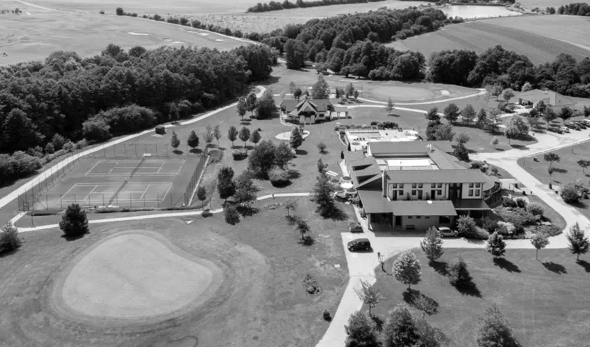 Forest Hills Hotel & Golf Zirc - Pnksd 