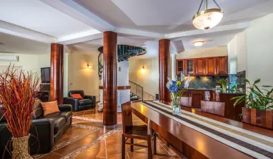 Forest Hills Hotel & Golf Zirc