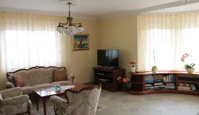 Fortuna Villa H�v�z