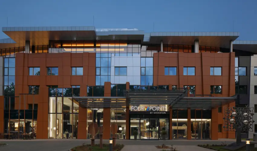 Four Points by Sheraton Kecskemt Hotel & Konferenciakzpont Kecskemt - Pnksd 