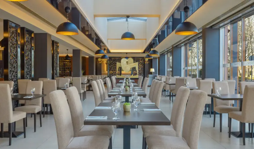 Four Points by Sheraton Kecskemt Hotel & Konferenciakzpont Kecskemt - Pnksd 