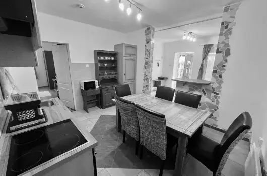 Francesco Apartmanhz - Pnksd (min. 2 j)