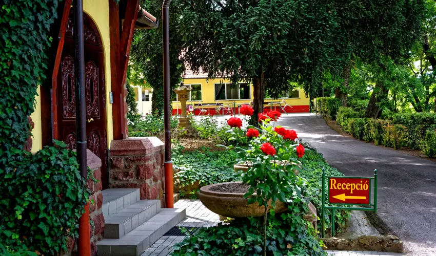 Fried Kast�ly Hotel Simontornya - P�nk�sd (min. 3 �j)